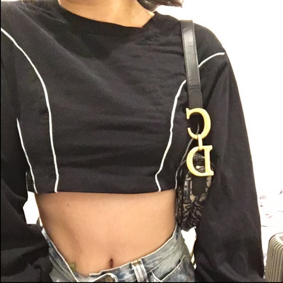 Meet your Posher, Iris - Picture 1 of 1